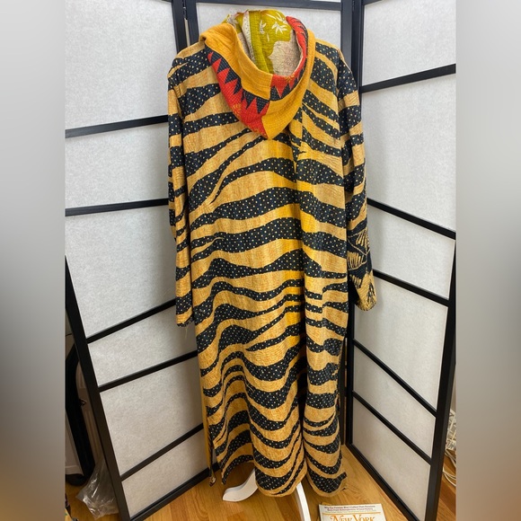 KB Rising Sun Coat - Picture 5 of 9